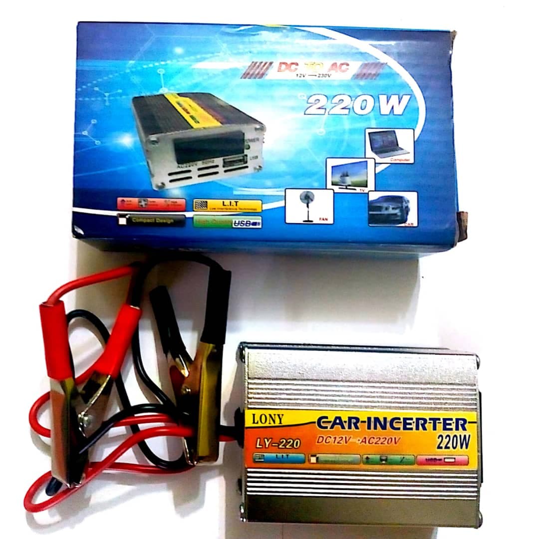 Convertisseur de Courant Solaire 12V-220w